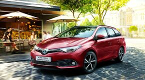 A TOYOTA AURIS MENTHETI MEG A KOMBI PIACOT?